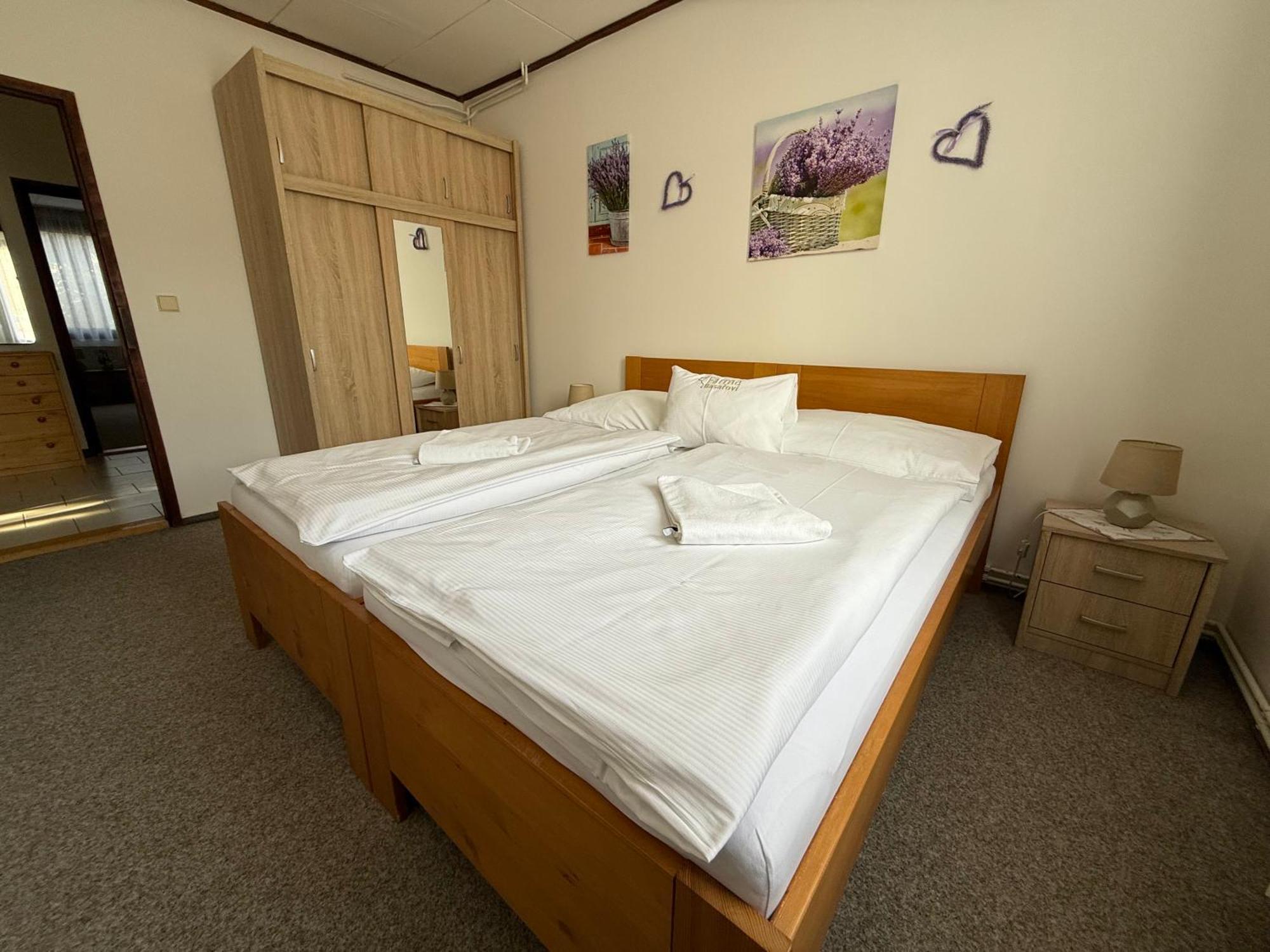 Farma Basarovi Hotel Prosecne Buitenkant foto